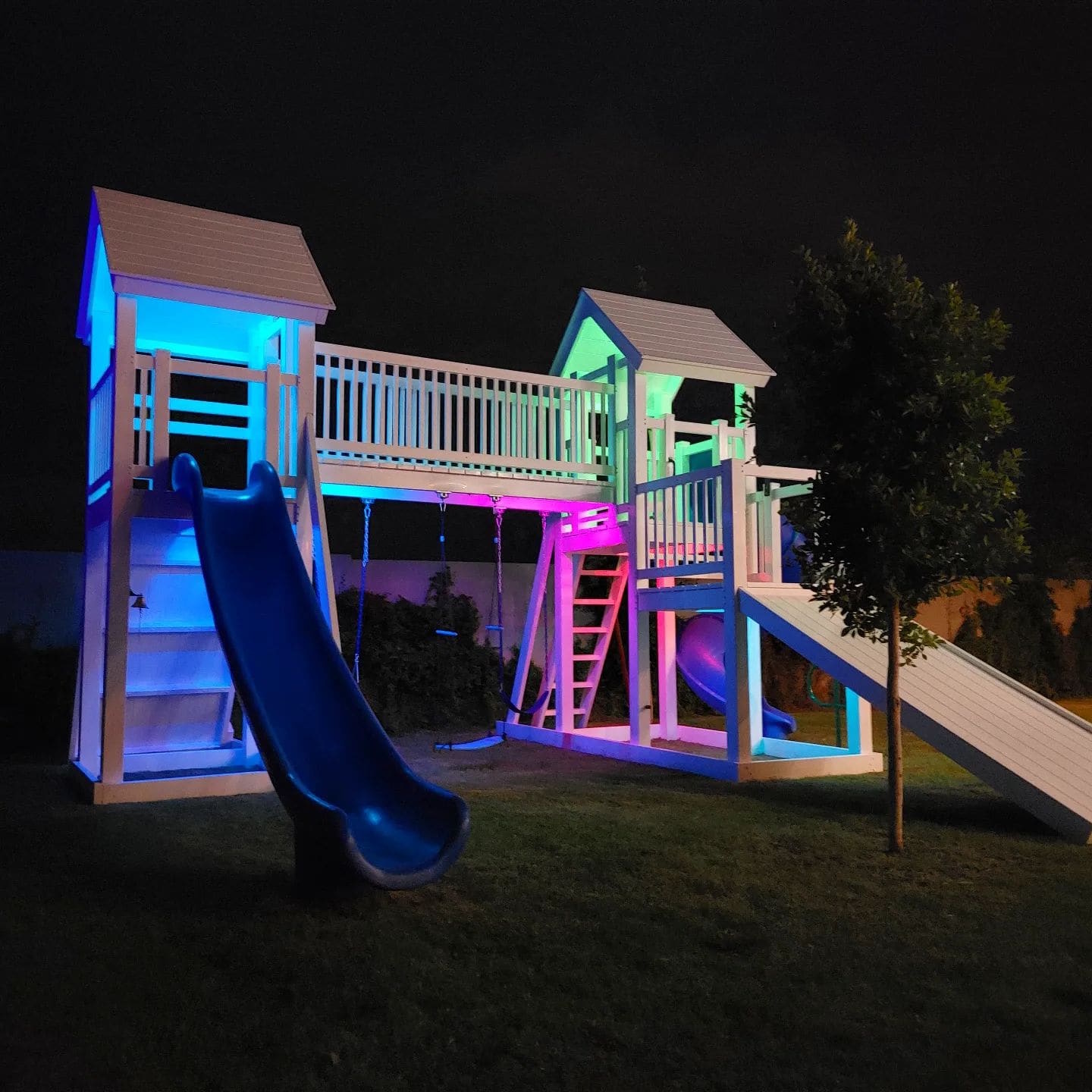 Play Sets & Swing Sets assembly service at night